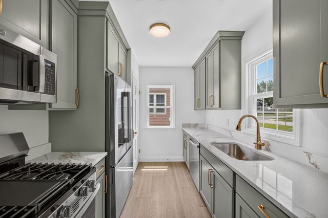 2309 36th Street, Des Moines, IA 50310
