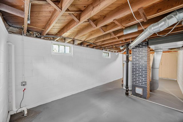 2309 36th Street, Des Moines, IA 50310