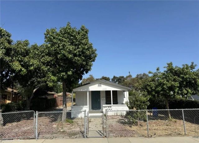 13239 2nd, Chino, CA 91710