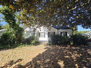 1309 Georgia Avenue, Perry, GA 31069