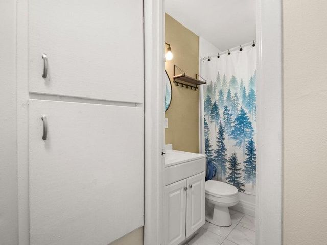 1314 Oak Dr, Leesville, LA 71446