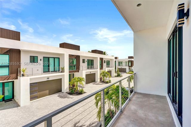 4628 SW 32nd avenue A4, Dania Beach, FL 33312