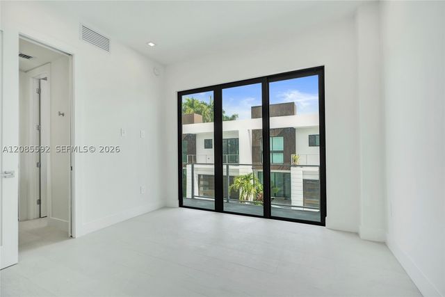 4628 SW 32nd avenue A4, Dania Beach, FL 33312