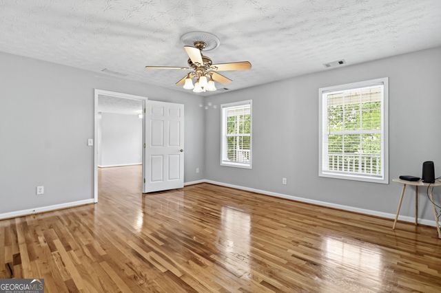 611 Rocky Hollow Road SW, Cave Spring, GA 30124
