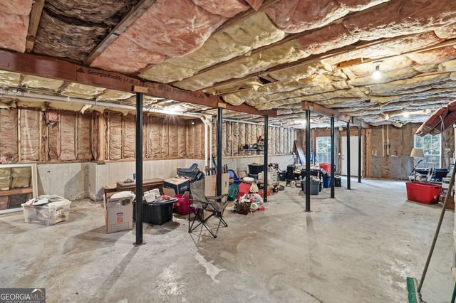 611 Rocky Hollow Road SW, Cave Spring, GA 30124