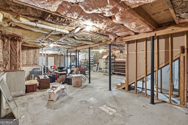611 Rocky Hollow Road SW, Cave Spring, GA 30124