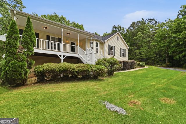 611 Rocky Hollow Road SW, Cave Spring, GA 30124