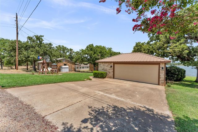 386 Lake Loop, Tow, TX 78672