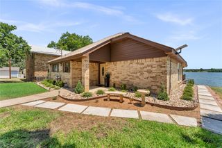 386 Lake Loop, Tow, TX 78672