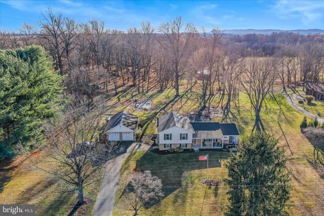 199 DOVE LN, Falling Waters, WV 25419