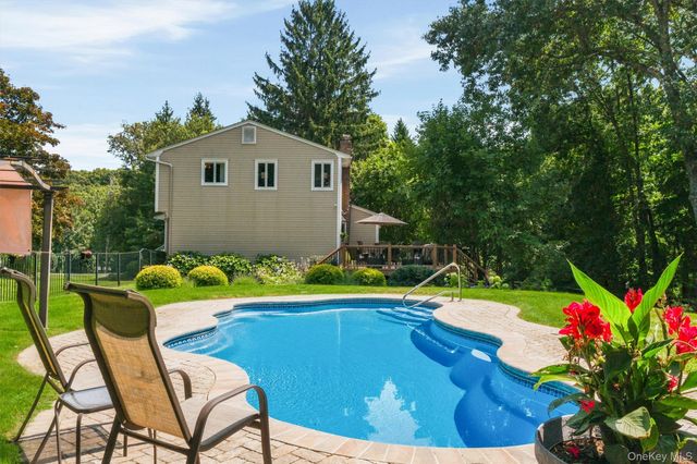 3 Pheasant Place, Carmel, NY 10512