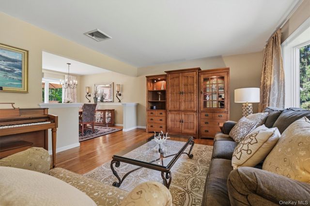 3 Pheasant Place, Carmel, NY 10512