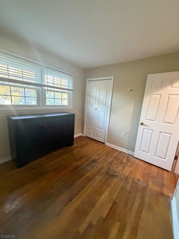 96 Southside Ave, Somerville Boro, NJ 08876