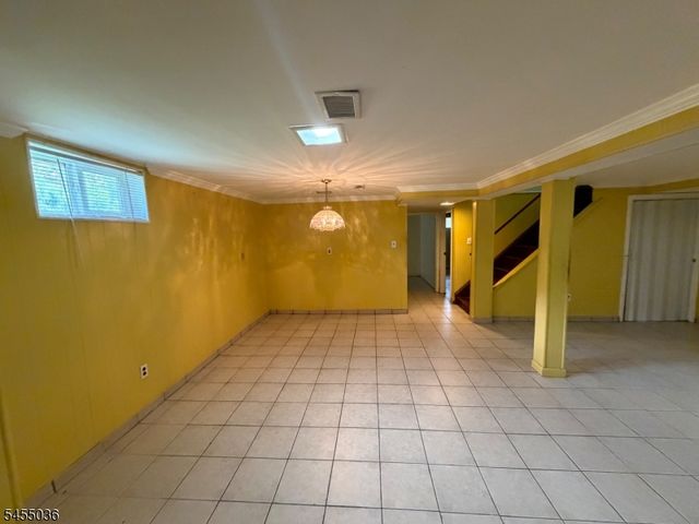 96 Southside Ave, Somerville Boro, NJ 08876