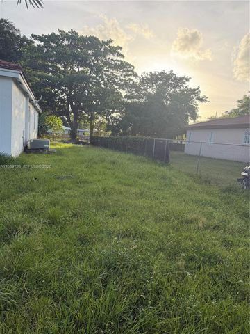 17740 SW 103rd Avenue 0, Miami, FL 33157