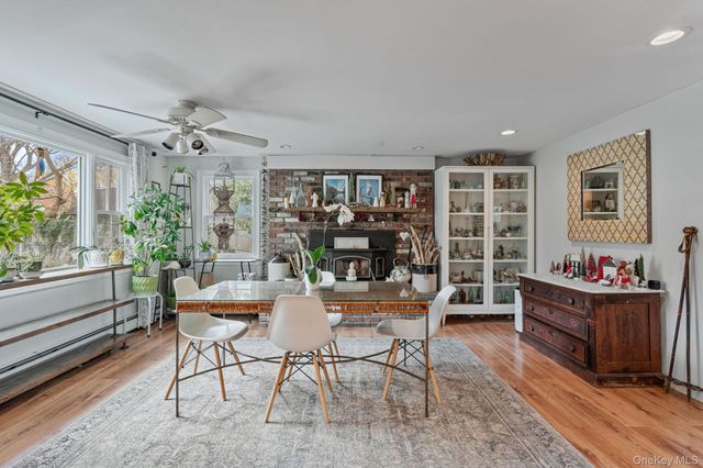 170 North Country Road, Miller Place, NY 11764