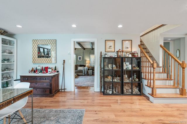 170 North Country Road, Miller Place, NY 11764