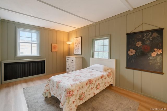 170 North Country Road, Miller Place, NY 11764