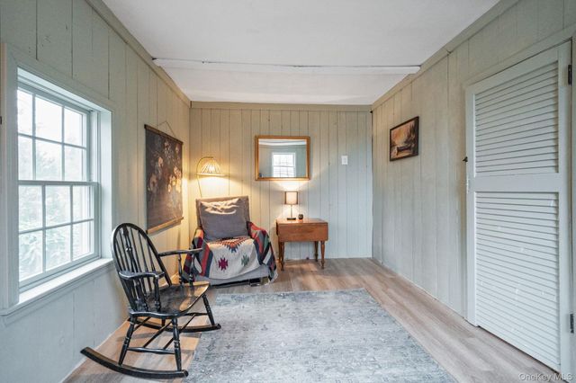 170 North Country Road, Miller Place, NY 11764