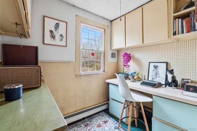 170 North Country Road, Miller Place, NY 11764