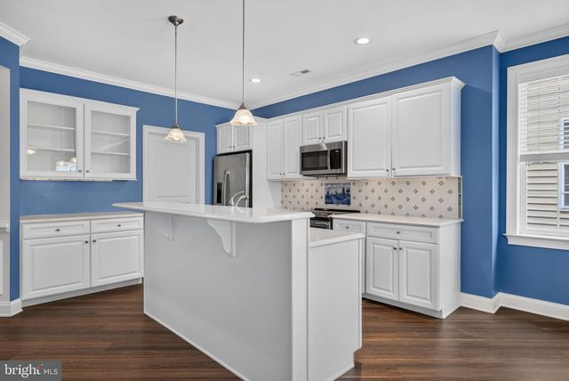 34 LANGPORT DR, Medford, NJ 08055
