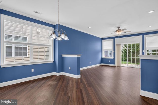 34 LANGPORT DR, Medford, NJ 08055