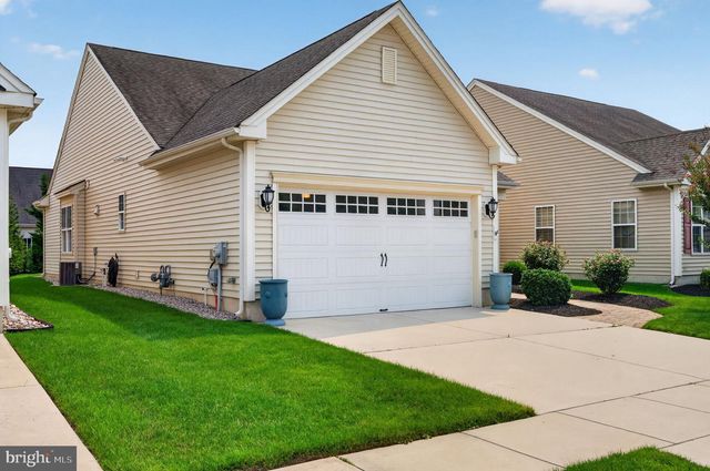 34 LANGPORT DR, Medford, NJ 08055