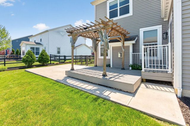 4032 Stonehill Way, Powell, OH 43065