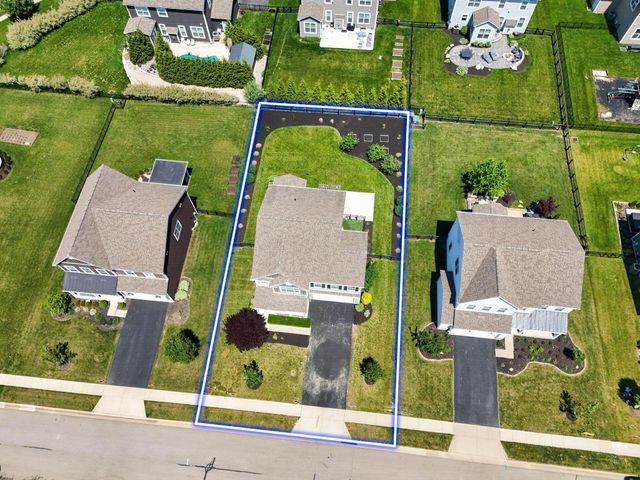 4032 Stonehill Way, Powell, OH 43065