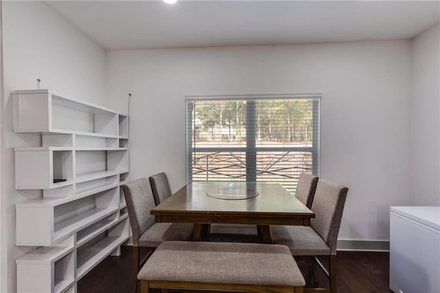 245 Crestbrook Lane, Dallas, GA 30157