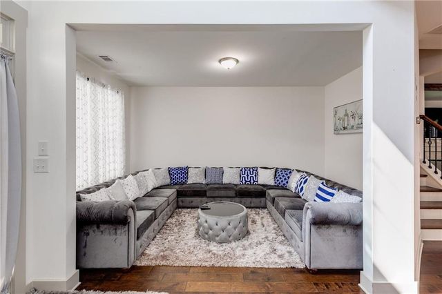 245 Crestbrook Lane, Dallas, GA 30157