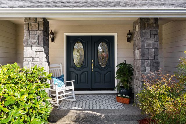 1206 Devonshire Way, Grants Pass, OR 97527