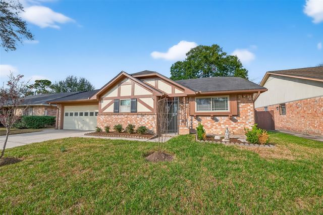 3414 Lemon Tree Ln, Houston, TX 77088