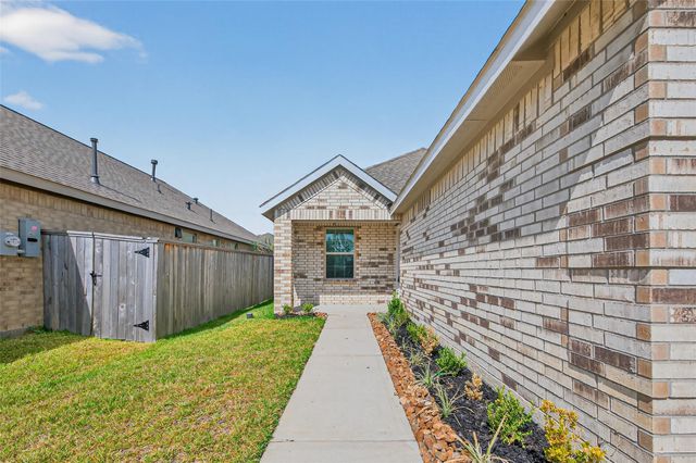 20869 Cropani Shadow Dr, New Caney, TX 77357
