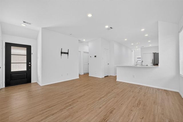 20869 Cropani Shadow Dr, New Caney, TX 77357