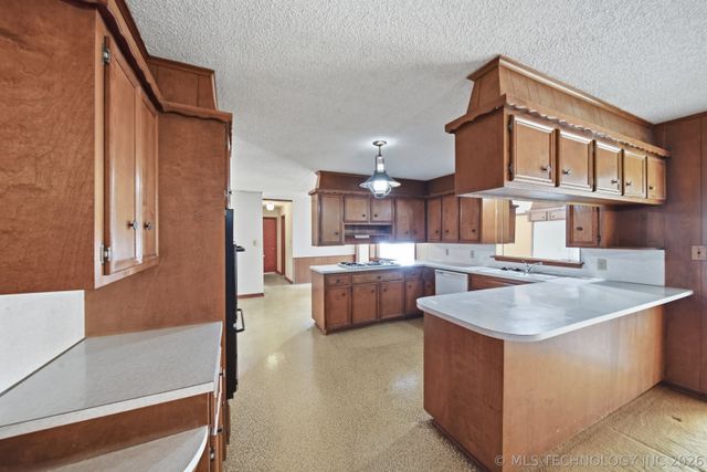 3620 Lakeside Drive, Sapulpa, OK 74066
