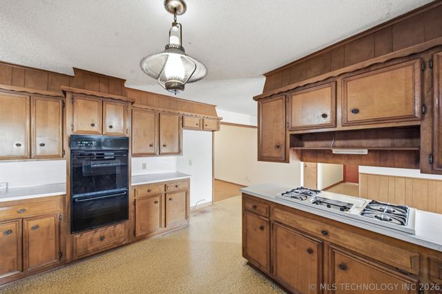 3620 Lakeside Drive, Sapulpa, OK 74066