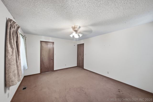 3620 Lakeside Drive, Sapulpa, OK 74066