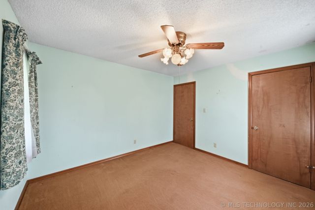 3620 Lakeside Drive, Sapulpa, OK 74066