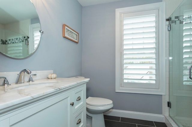 40 Catherine St 2, Boston, MA 02131