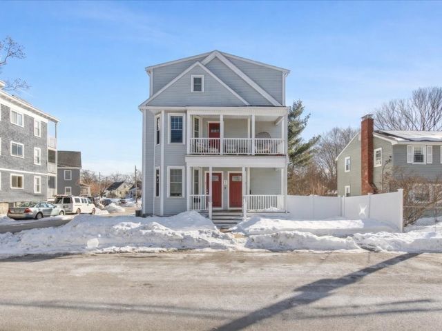 40 Catherine St 2, Boston, MA 02131