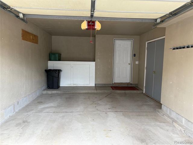 3541 Oakmonte Boulevard, Rochester, MI 48306