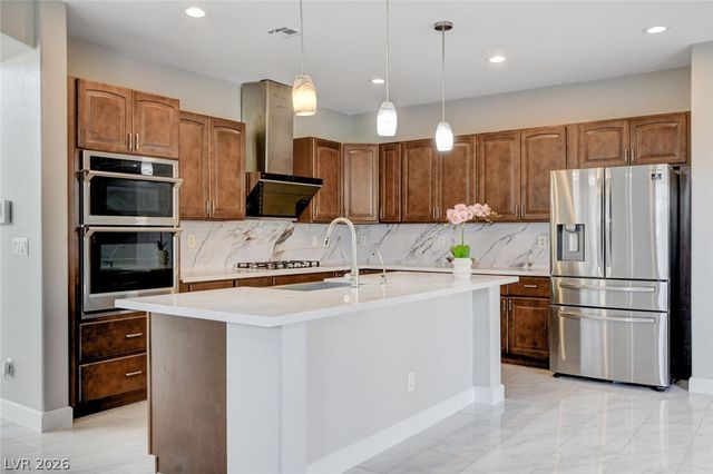 10752 Balsam Creek Avenue, Las Vegas, NV 89144