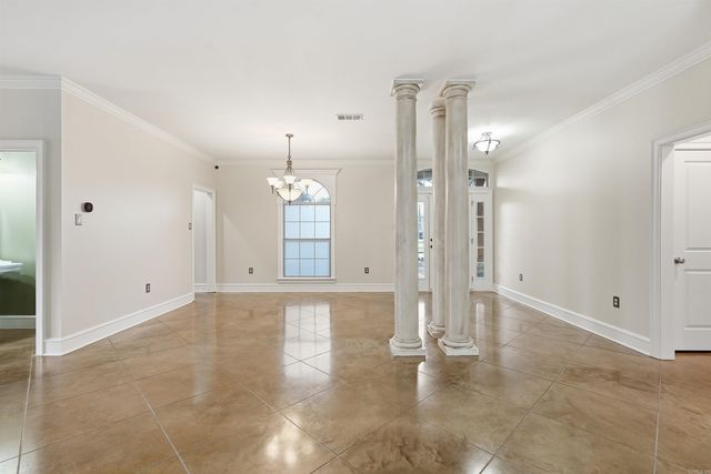 1930 Columbia Dr, Conway, AR 72034