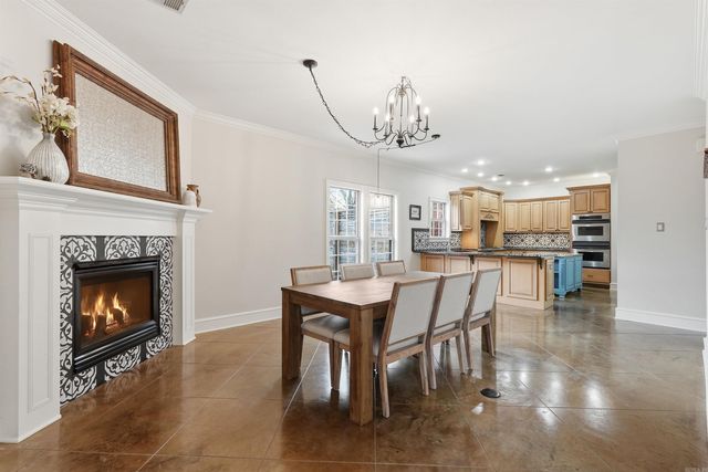 1930 Columbia Dr, Conway, AR 72034