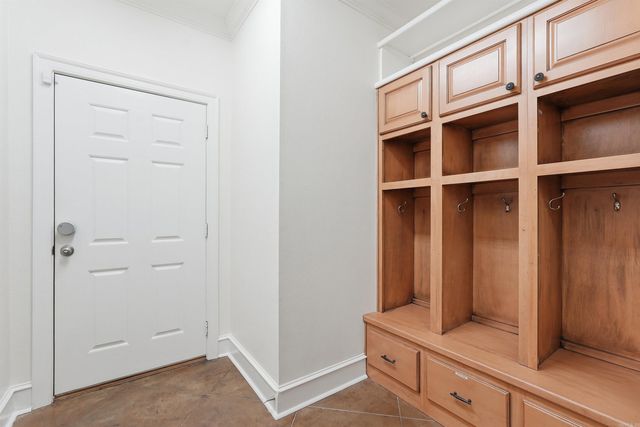 1930 Columbia Dr, Conway, AR 72034