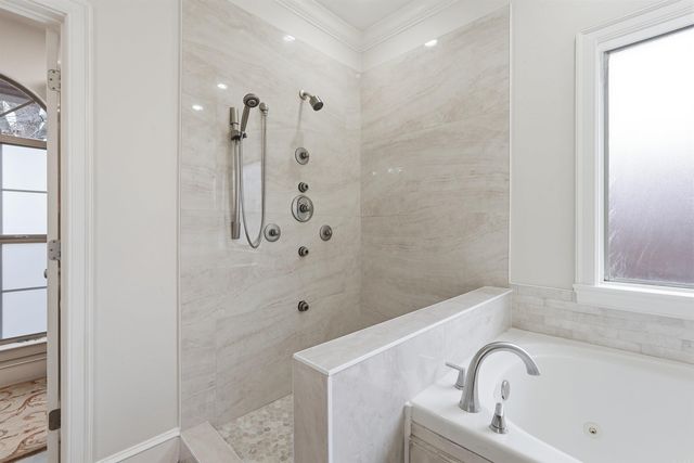 1930 Columbia Dr, Conway, AR 72034