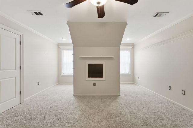 1930 Columbia Dr, Conway, AR 72034