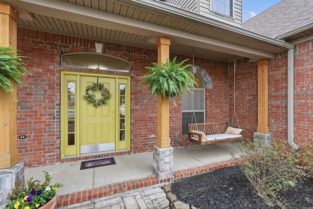 1930 Columbia Dr, Conway, AR 72034