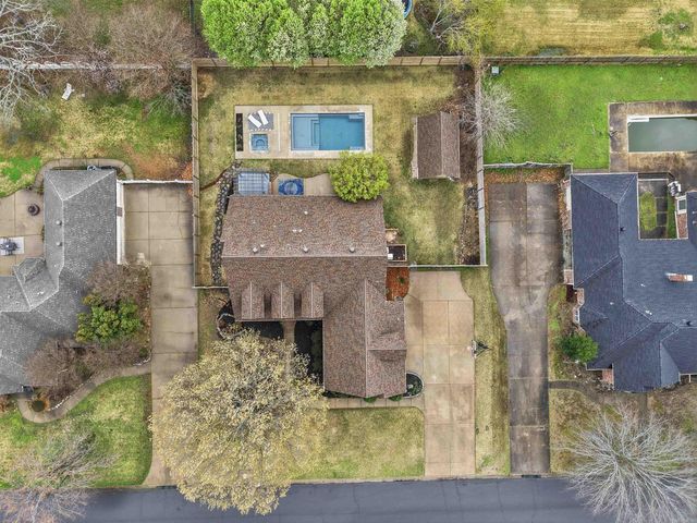 1930 Columbia Dr, Conway, AR 72034